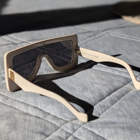 USED LOEWE CHUNKY ANAGRAM 122mm SQUARE SUNGLASSES IN IVORY W/ GOLD TRIM